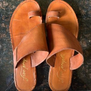 Free People toe loop sandal. Very gently worn